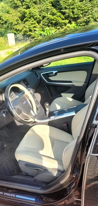 Volvo V60 cena 32900 przebieg: 210000, rok produkcji 2011 z Dolsk małe 56
